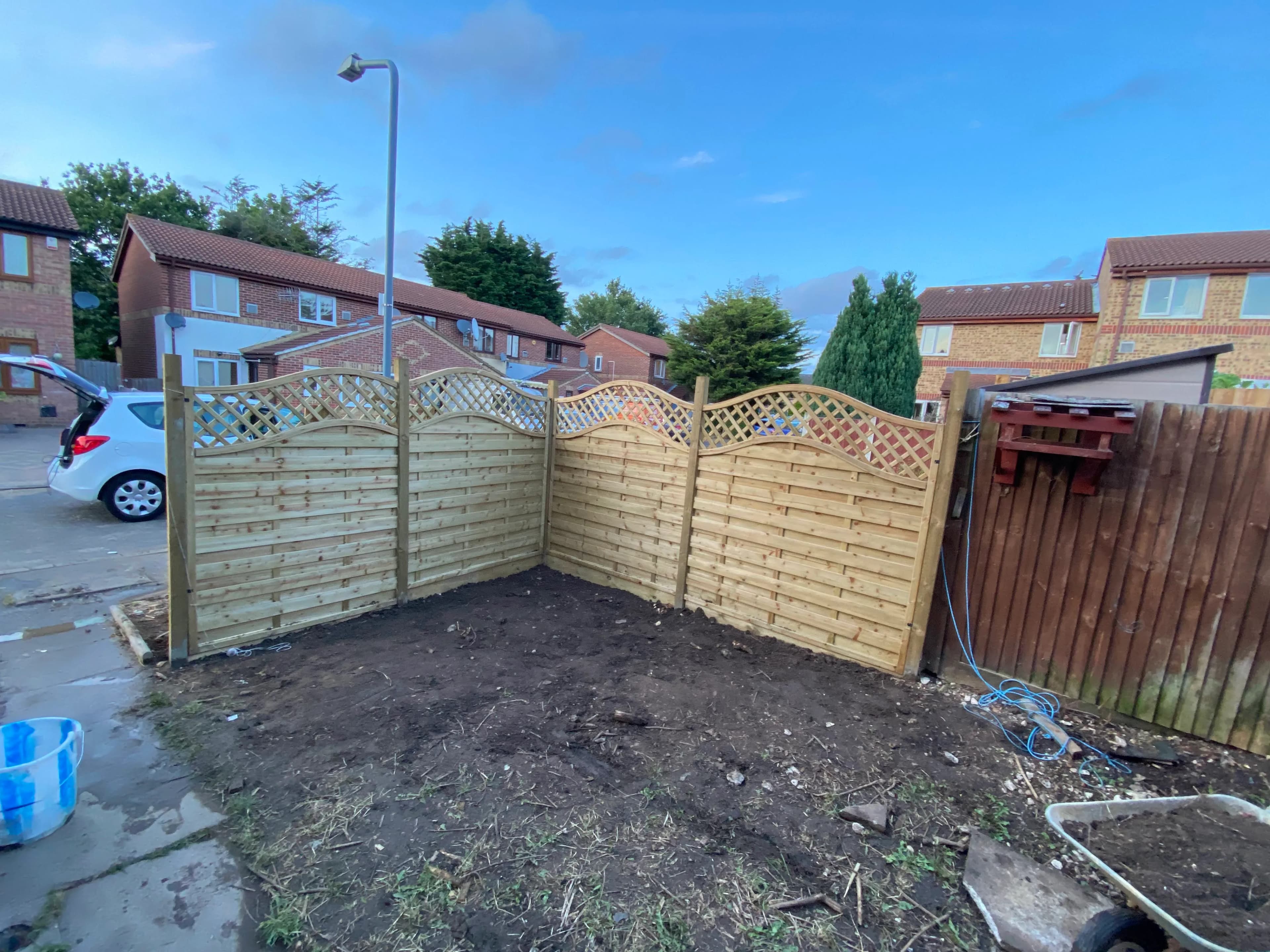 Garden Fencing by PhilGud Gardens